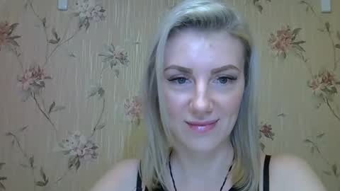 liza_york online show from December 5, 3:44 am