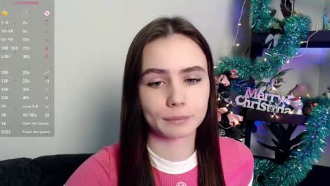 lolapalmer_ online show from December 15, 7:47 pm