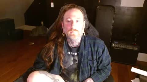 longhair online show from December 9, 3:11 am