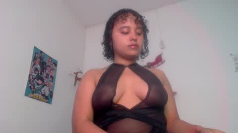 lou_cuteee online show from December 27, 2:38 am