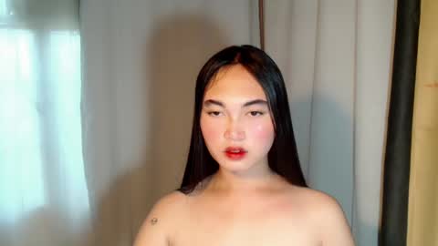 lovely_mamaxx online show from November 15, 6:22 am