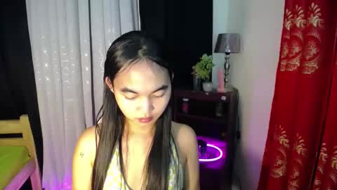 lovely_mamaxx online show from January 4, 9:54 pm