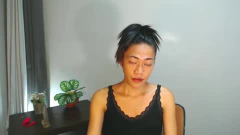 lovely_nathaliax online show from January 25, 11:55 pm