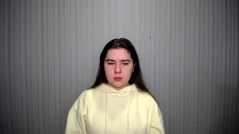 lovelyangel_xx online show from December 1, 7:23 am