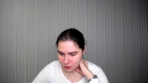 lovelyangel_xx online show from December 11, 7:40 am