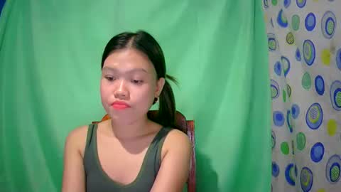 lovemae352295 online show from December 15, 1:50 pm