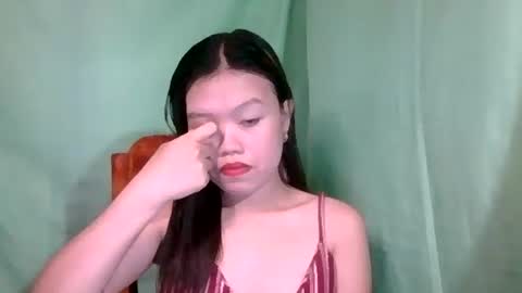 lovemae352295 online show from December 8, 6:01 am