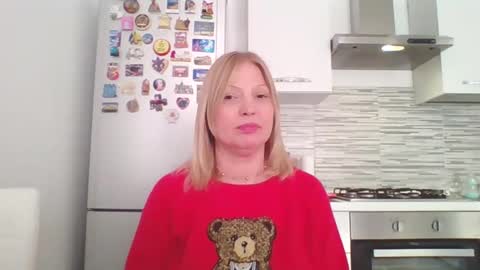 Alyson online show from December 6, 2:16 pm