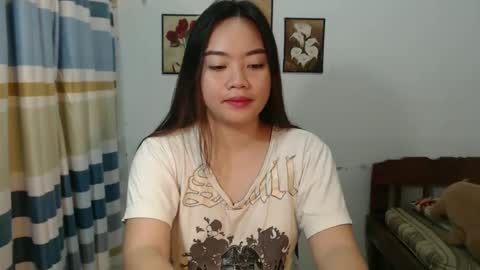 lovvvable_yoj online show from December 10, 12:30 am