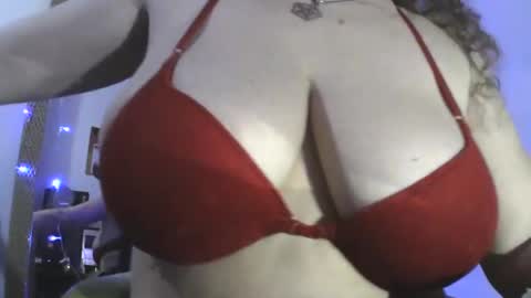 luanna837 online show from November 19, 10:49 pm