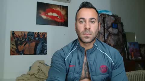 Luca237bigcock online show from December 28, 6:49 pm