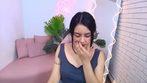 luciaa_tay online show from December 17, 7:38 pm