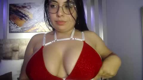 luciana online show from November 24, 3:43 am