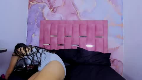 luna_sweeett_ online show from January 14, 12:26 pm