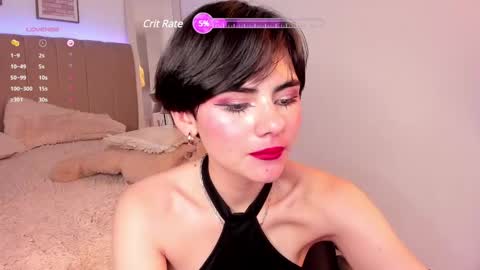 lyn_lebelle online show from December 14, 5:33 pm