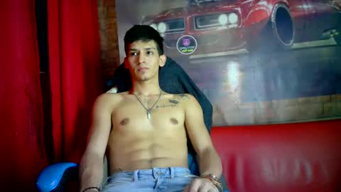 itgram pezlo josue online show from November 19, 1:18 pm