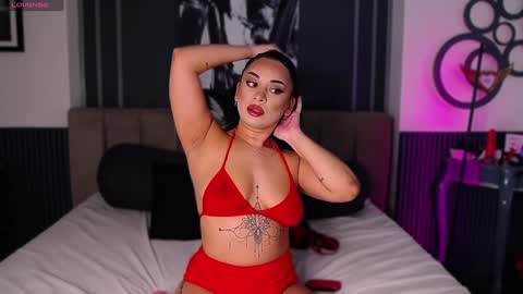 MadyLuxx online show from November 13, 5:27 am