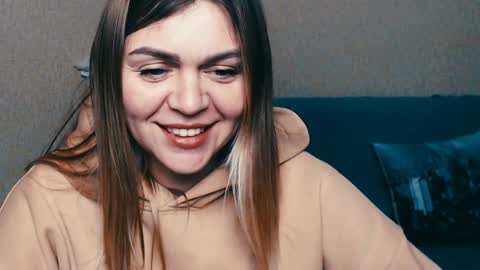 magic_katarina_ online show from January 22, 3:38 pm