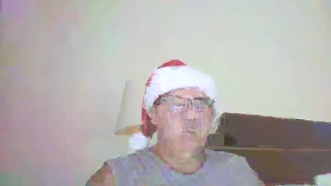 OLDMANFREE online show from December 25, 9:26 pm