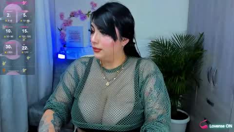 manuella_collins online show from December 8, 7:18 pm