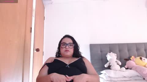 maraa_lee online show from January 11, 6:28 pm