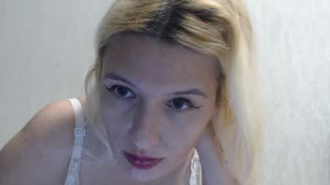 margo_shine online show from December 1, 4:03 pm