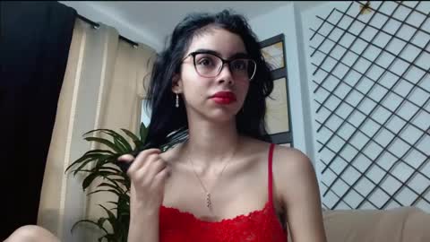 mariaa_antonia1 online show from December 30, 7:57 pm