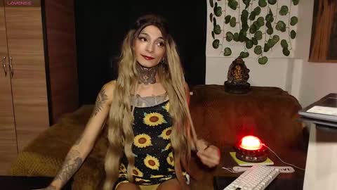 mariangel_tattoed_barbie online show from December 24, 2:53 am