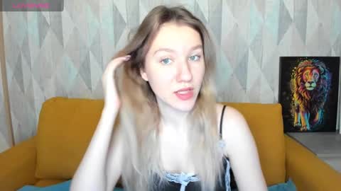 mariel_brown online show from January 4, 1:51 am