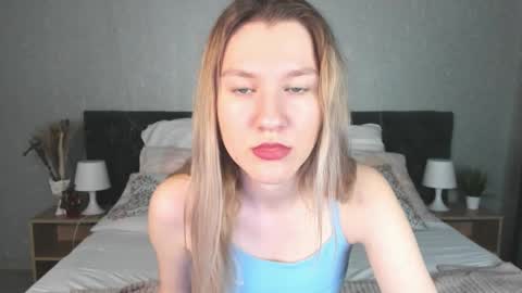 mariel_brown online show from January 5, 8:22 am