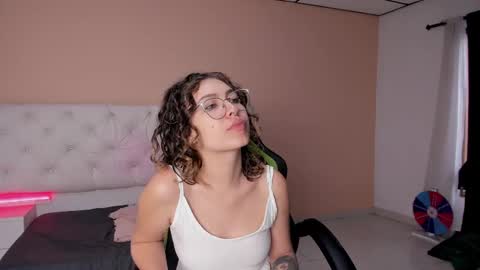 mariie_tayy online show from December 22, 7:58 pm