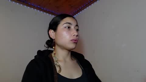 mary_jane_lovu online show from January 7, 11:15 pm