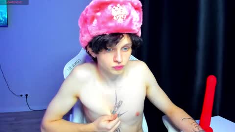 Matty4Naughty online show from November 21, 10:35 pm