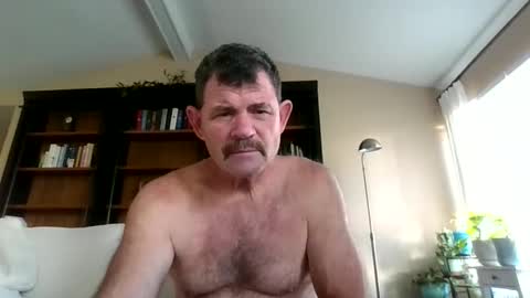 Maturemale4u58 online show from November 12, 4:47 pm