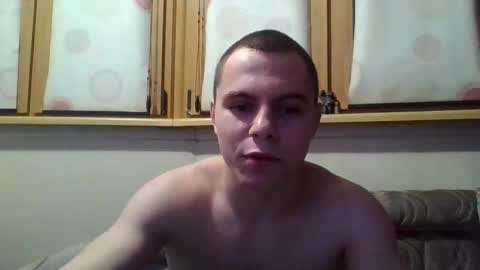 maverickmikee online show from February 2, 1:58 am