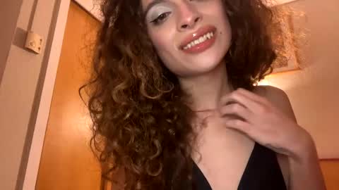 Maya transgirl online show from January 14, 9:11 pm