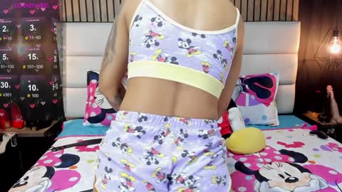 Nicolle Ruselle   Hello my lovely  schedule for great fun from  630 am and end 800 pm Colombian time I wait for you online show from January 19, 11:59 am