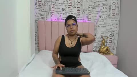 Mayra Red online show from January 26, 3:43 am