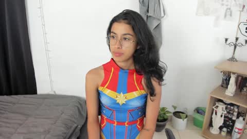 mazikeen_18 online show from December 11, 1:12 pm