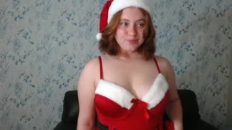 MeekaPeeka online show from December 25, 1:04 am