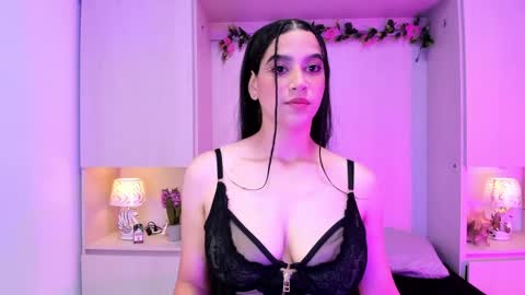 MEGAN JENNER online show from December 15, 4:10 am