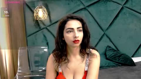 melanieboydd online show from December 13, 6:00 am