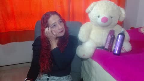 melanny_rojas online show from January 6, 2:41 pm