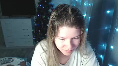 Melissa  Ray online show from January 13, 9:38 pm