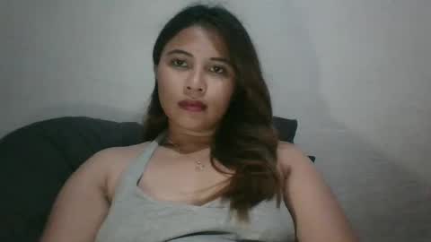 mia_bella04 online show from January 15, 3:40 am