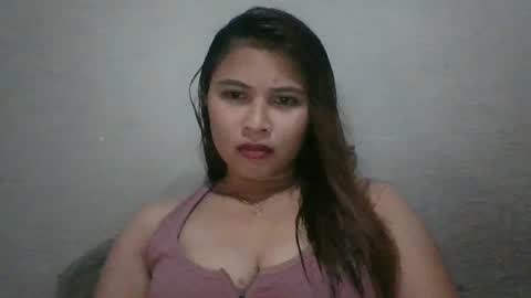 mia_bella04 online show from January 16, 1:39 am