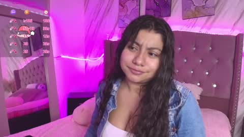 miaa_smiith1 online show from December 7, 11:36 am