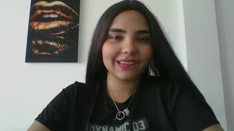 Mia Peyton   online show from December 3, 4:38 pm