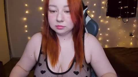 Mila shy sensual person  online show from December 6, 4:35 am