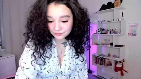 milana_______ online show from February 6, 5:36 pm